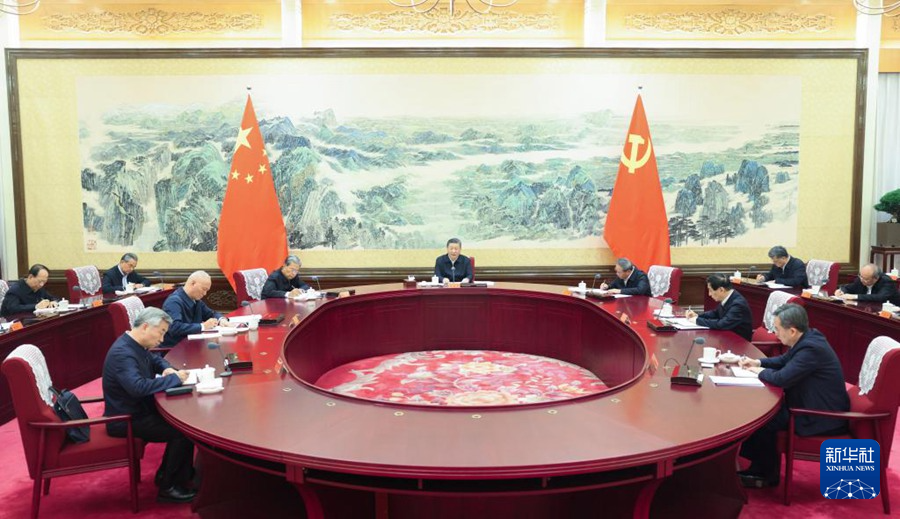 ??12月26日至27日，中共中央政治局召開民主生活會，中共中央總書記習近平主持會議并發(fā)表重要講話。